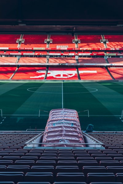 ليفربول واستون فيلا مباشر الانمواجهة نارية في الدوري الإنجليزي